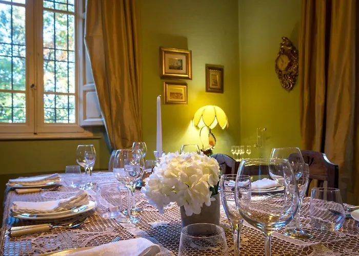 Ines Charme Near Lucca