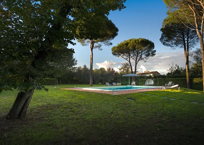 Ines Charme Near Lucca Altopascio